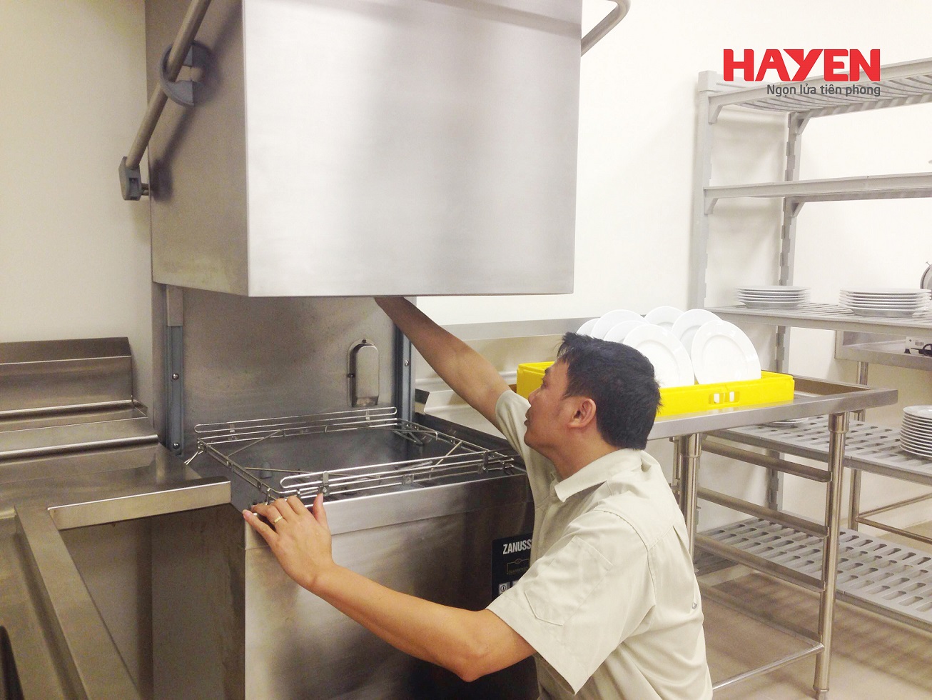 Hà Yến chuyên sửa chữa tủ lạnh, tủ đông công nghiệp không điều chỉnh được nhiệt độ kịp thời,hiệu quả.
